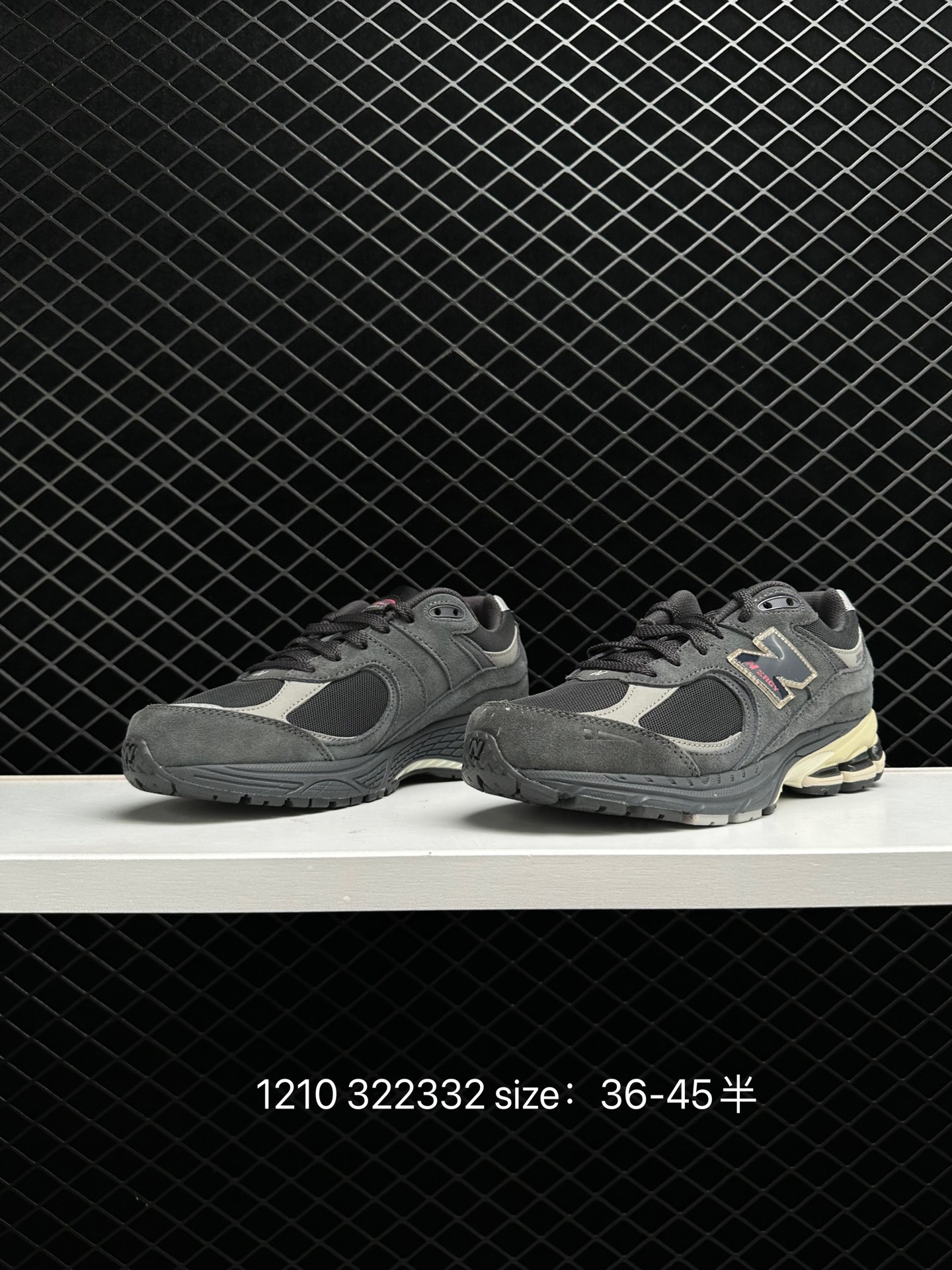 New Balance  ML2002RBA